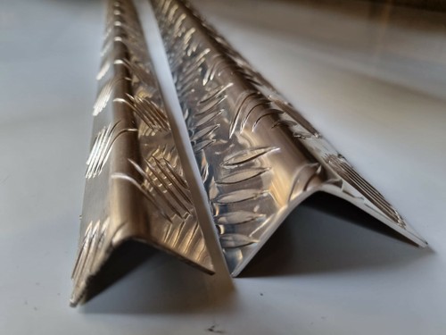 Aluminium tread chequer plate - aluminium,