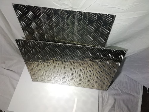 Aluminium chequer plate - chequer,