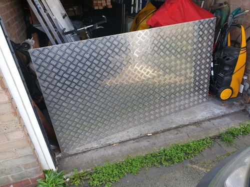 Aluminium tread plate - aluminium,
